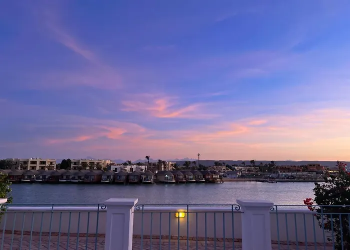 Villa Hill Venezia El Gouna: Pool, Beach&wifi Hurghada