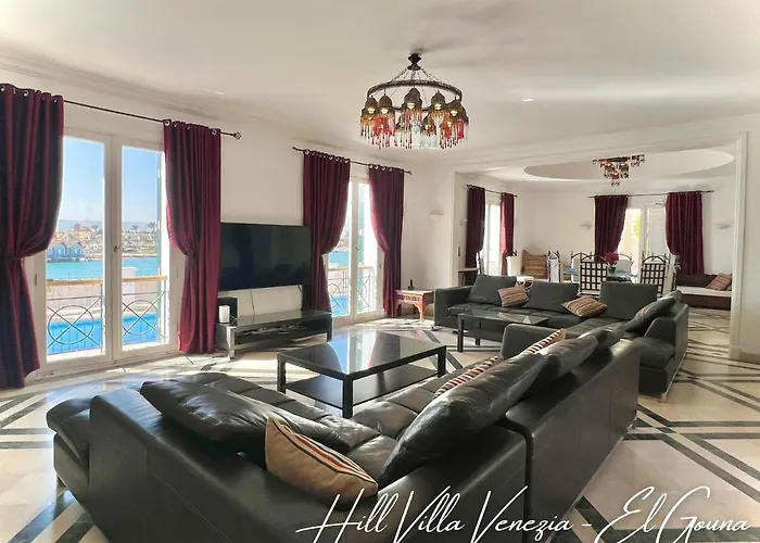 Hill Venezia El Gouna: Pool, Beach&wifi Villa *