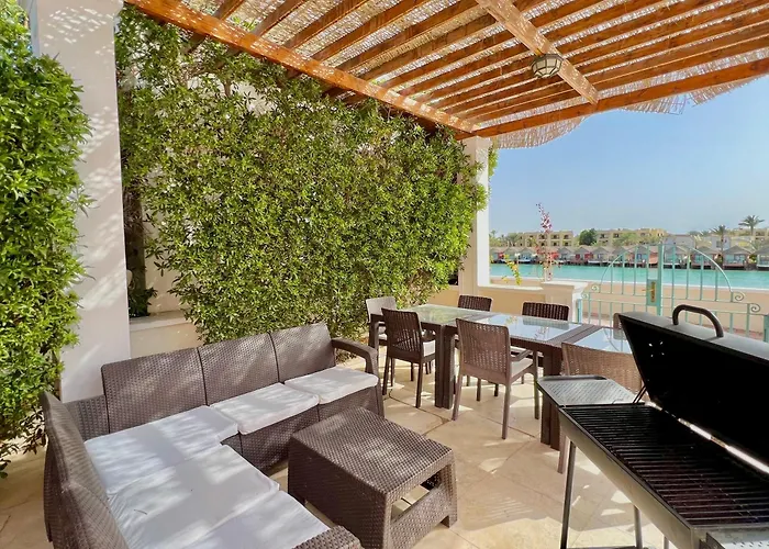 Hill Venezia El Gouna: Pool, Beach&wifi Villa *